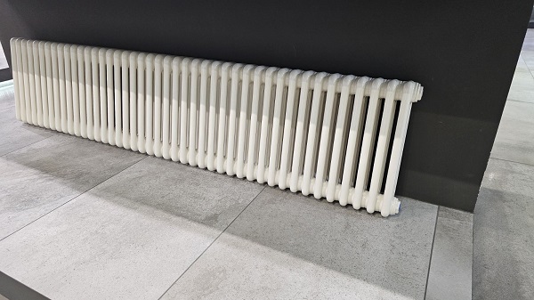 Радиатор дизайнерский Isan Atol C3 RAL 9001 450 мм боковое подключение (1 секция) 3