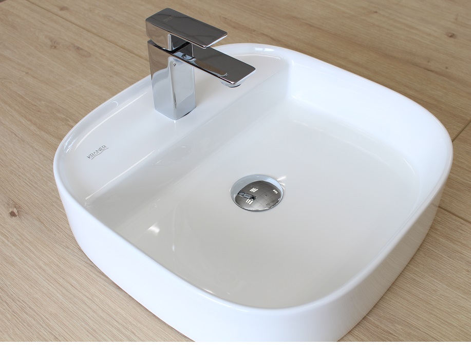 Смеситель для умывальника Kroner Vibe хромированный 2 Смеситель для умывальника Kroner Vibe хромированный 2