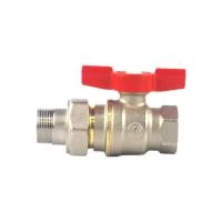 Кран шаровый с американкой Giacomini 1/2